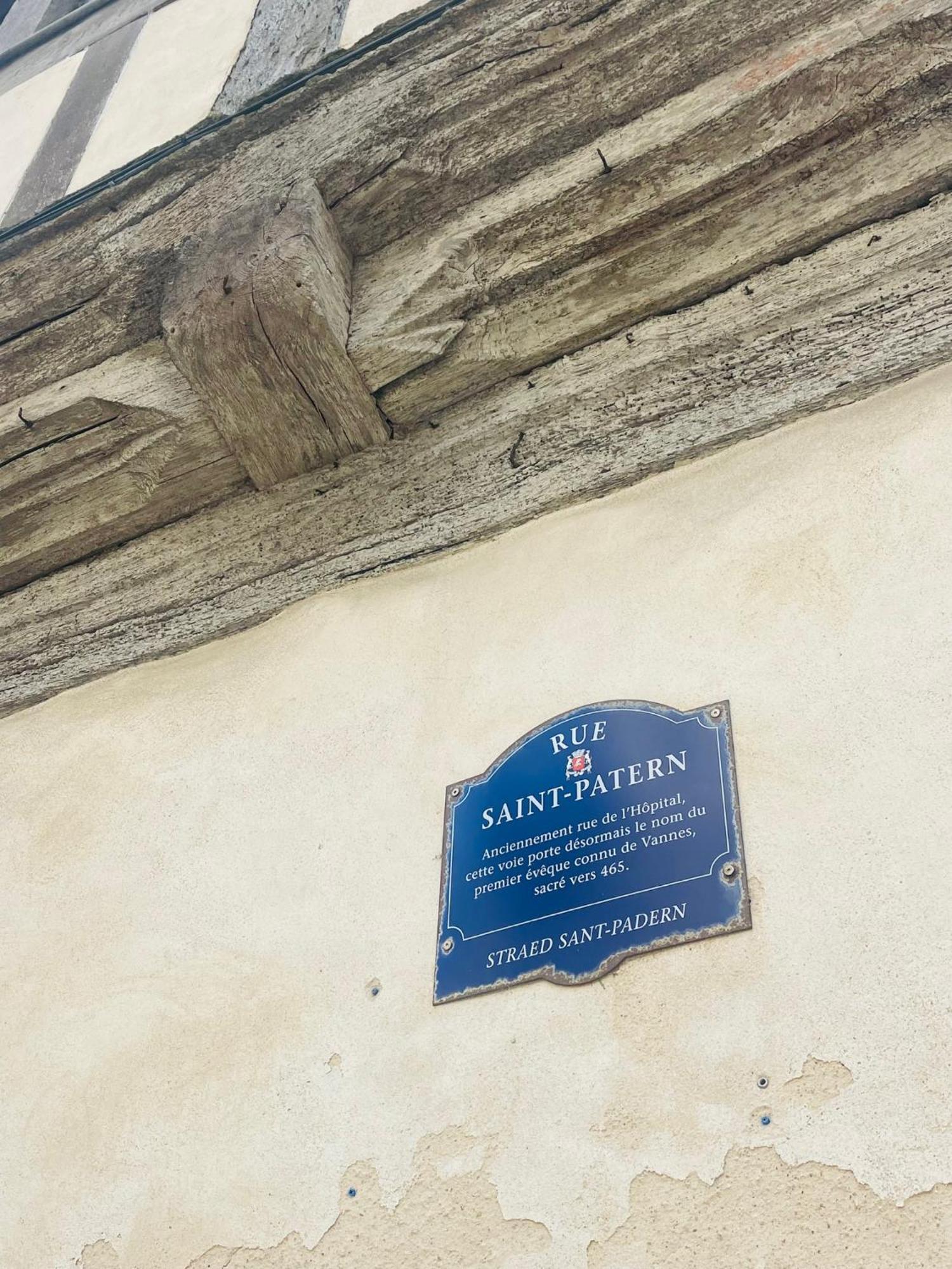 Ty Bonbon, Petit Cocon Avec Jardin Hyper Centre Villa Vannes Exterior photo